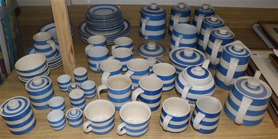 A quantity of assorted Cornishware